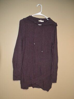 Dakini Maroon Pullover Hoodie